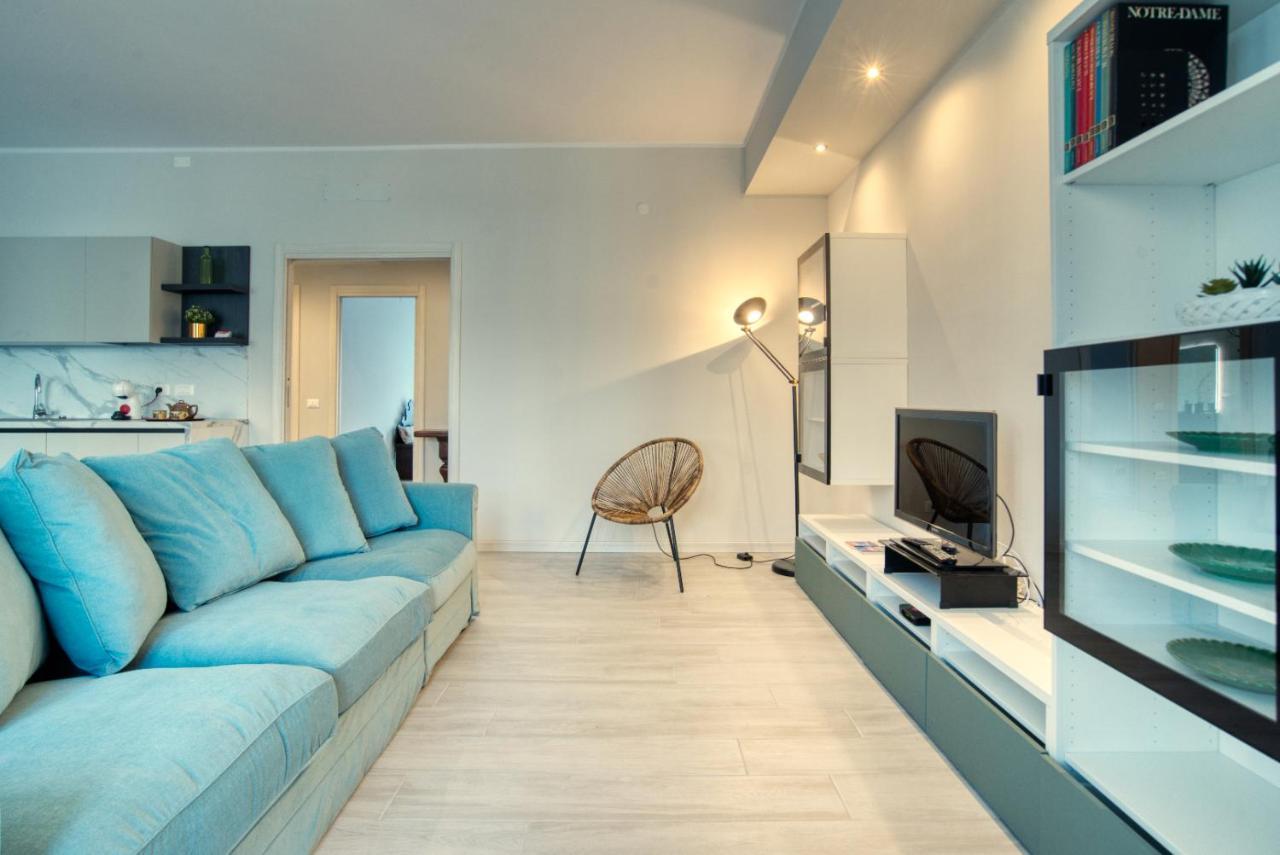 Caseospitali - Casa Janas, Elegante Trilocale Per 5 In Zona Centrale Милано Екстериор снимка